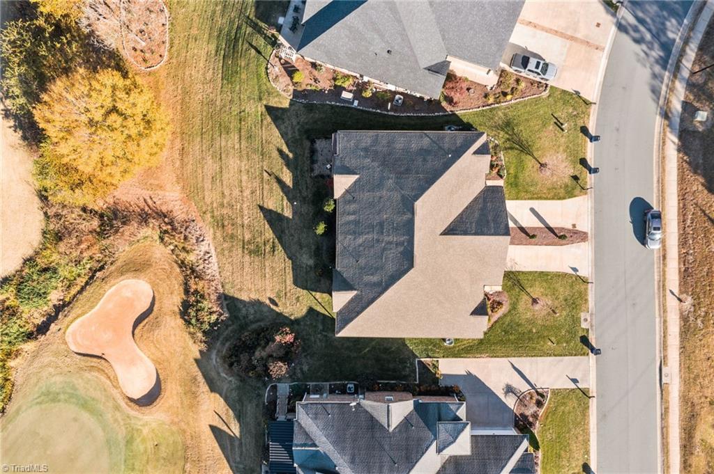 2084 Lake Point Drive