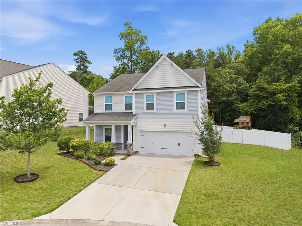 Photo of 3285 Winding Branch Trail, Winston-Salem, NC 27127 (MLS # 1225509)