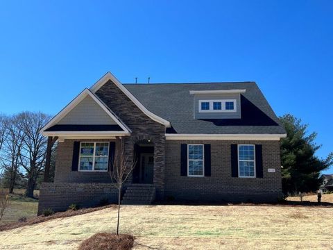 A home in Stokesdale