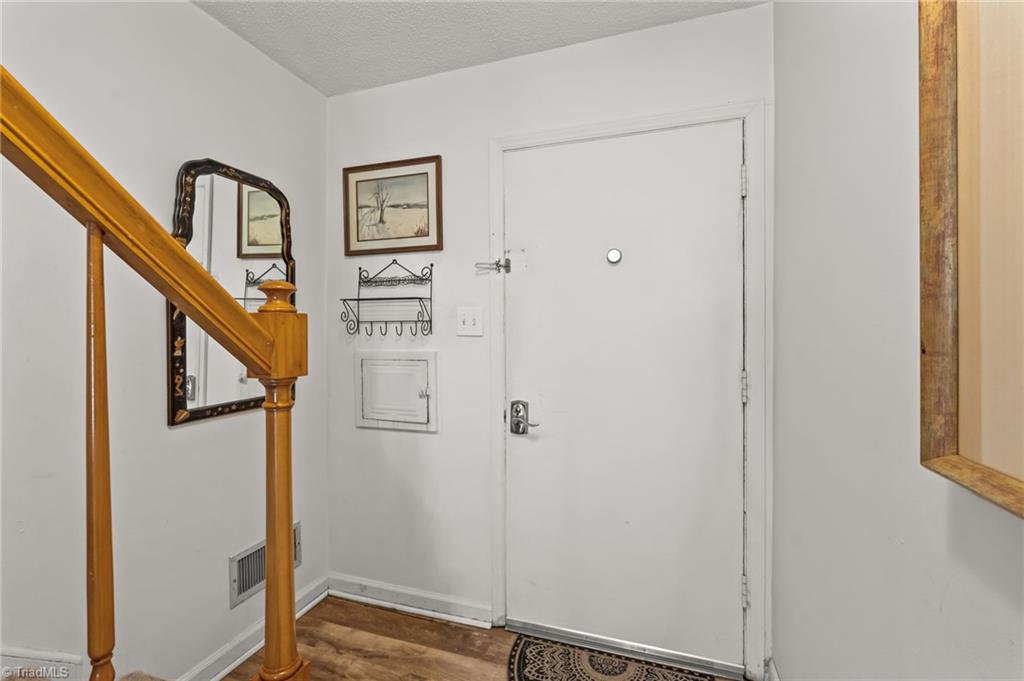 101  Unit #8 Oxford Place