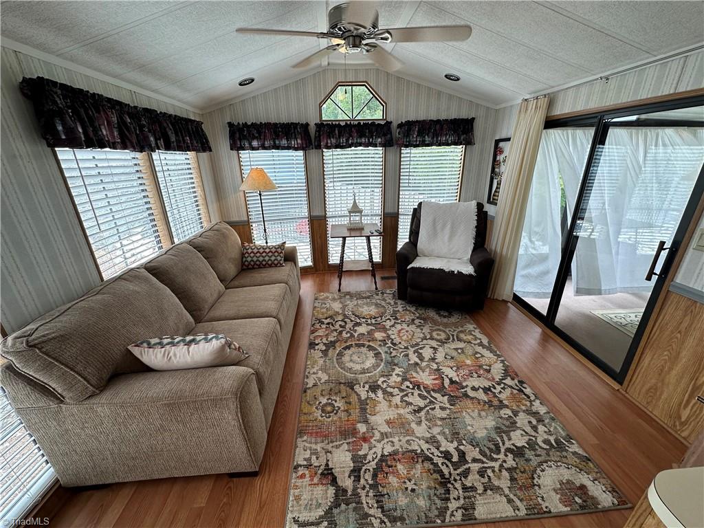 193 Marina Drive, New London, North Carolina image 5