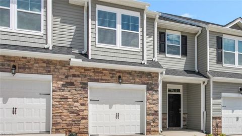 A home in Kernersville