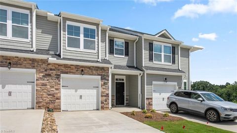 A home in Kernersville