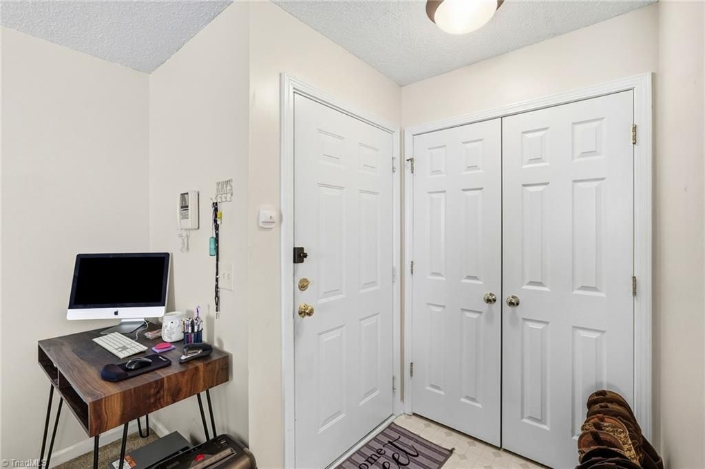 Photo of 6105 Hedgecock Circle #2B, High Point, NC 27265 (MLS # 1225662)