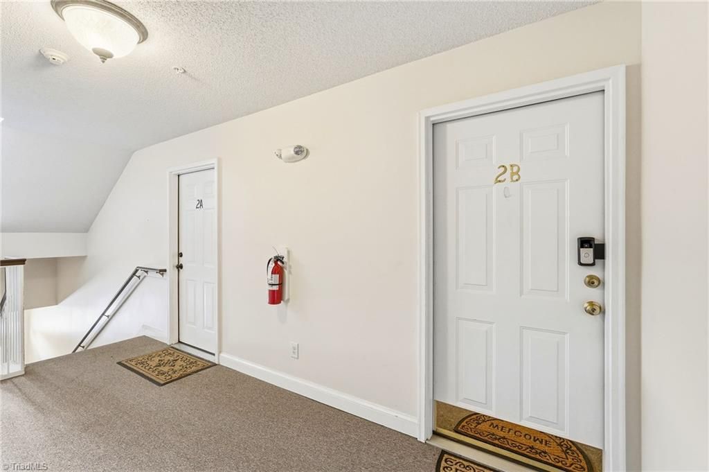 Photo of 6105 Hedgecock Circle #2B, High Point, NC 27265 (MLS # 1225662)
