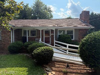 Photo of 1650 Sandersted Road, Winston-Salem, NC 27103 (MLS # 1226202)