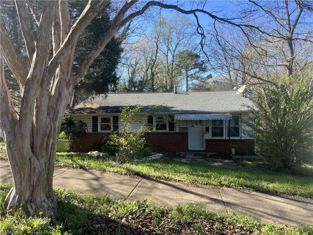 Photo of 1969 Maryland Avenue, Winston-Salem, NC 27101 (MLS # 1213878)