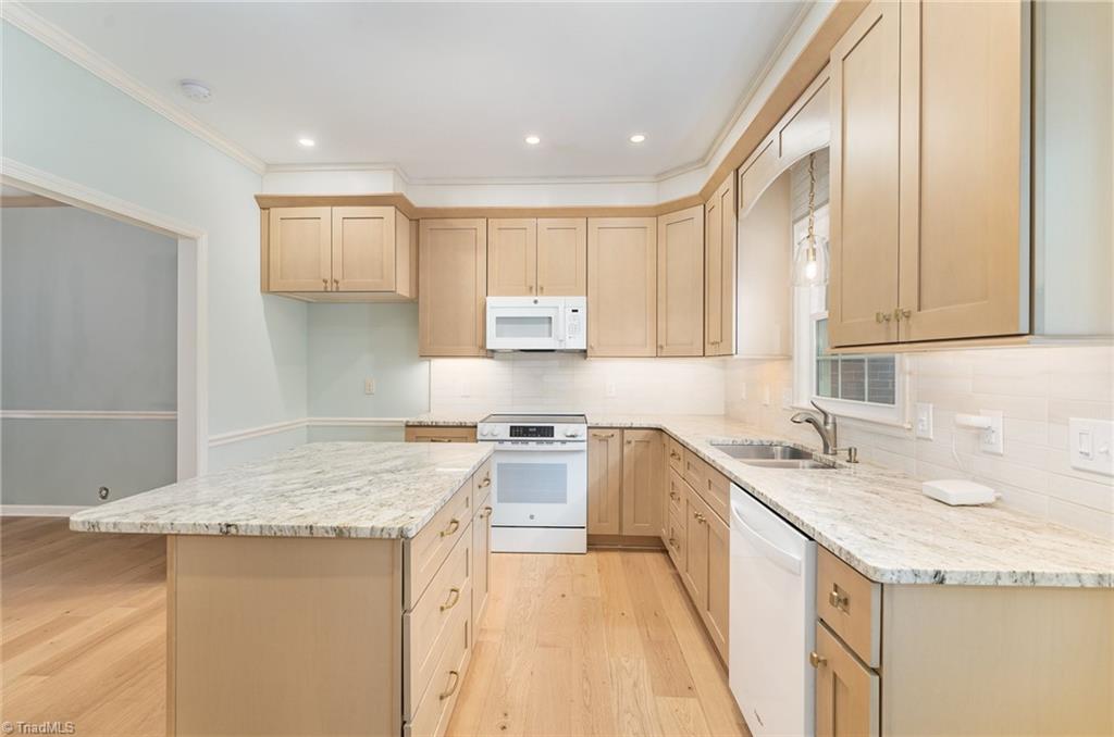 16 Fountain Manor Drive #B, Greensboro, North Carolina image 13