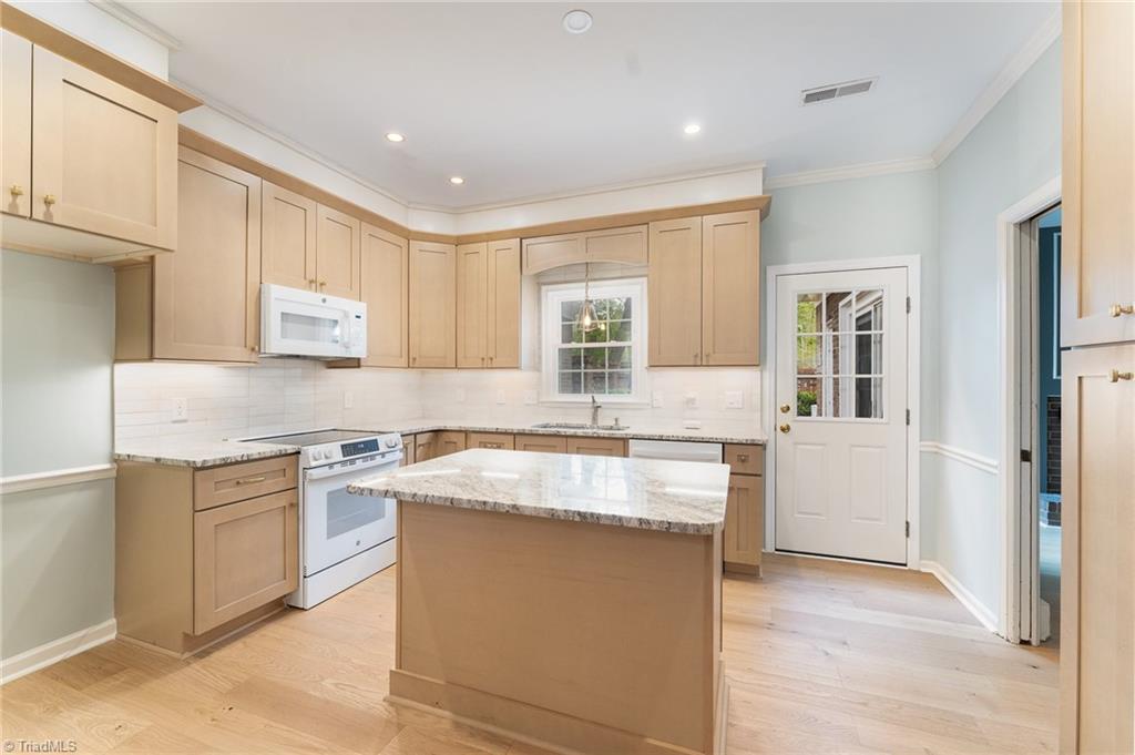 16 Fountain Manor Drive #B, Greensboro, North Carolina image 11