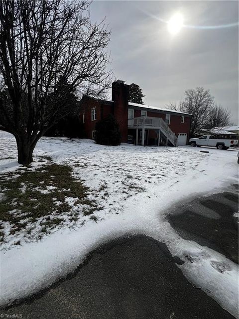 578 Lawrence Ridge Lewisville NC 27023