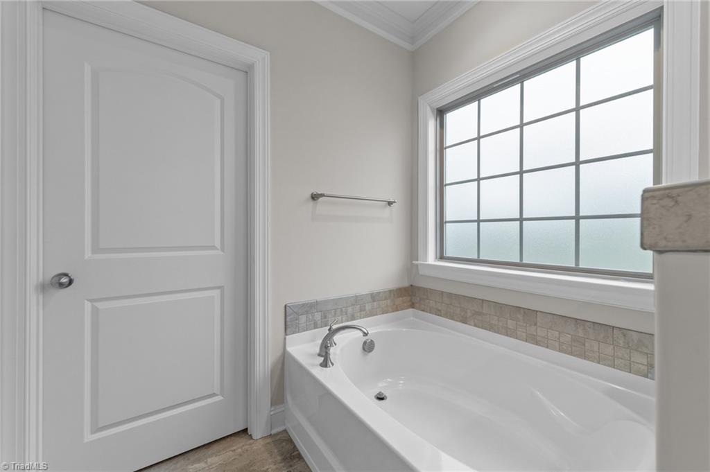 1593 Oakbluffs Drive, Colfax, North Carolina image 16