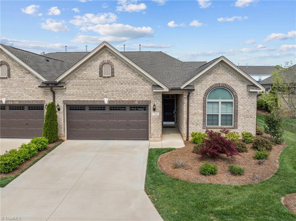1593 Oakbluffs Drive, Colfax, North Carolina image 1
