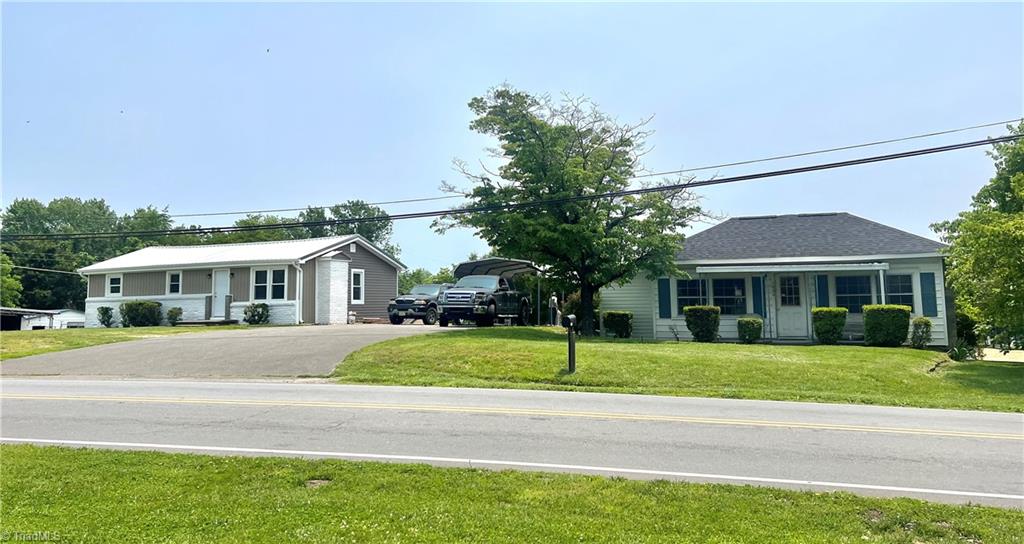1406 E Pine Street, Mount Airy, North Carolina image 2