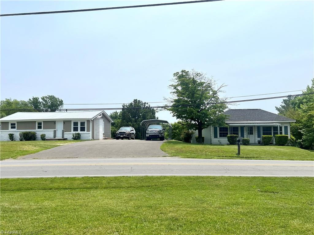 1406 E Pine Street, Mount Airy, North Carolina image 12