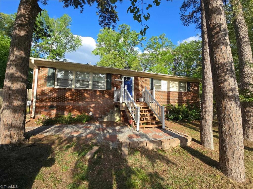 3104 Canterbury Street, Greensboro, North Carolina image 2
