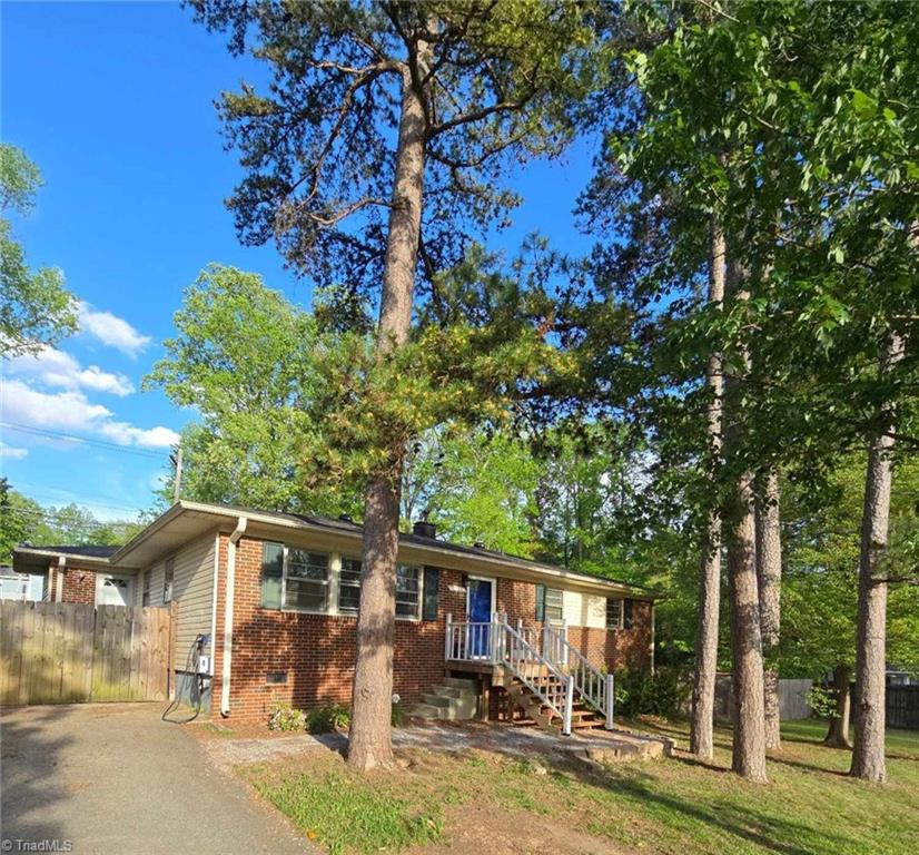 3104 Canterbury Street, Greensboro, North Carolina image 1