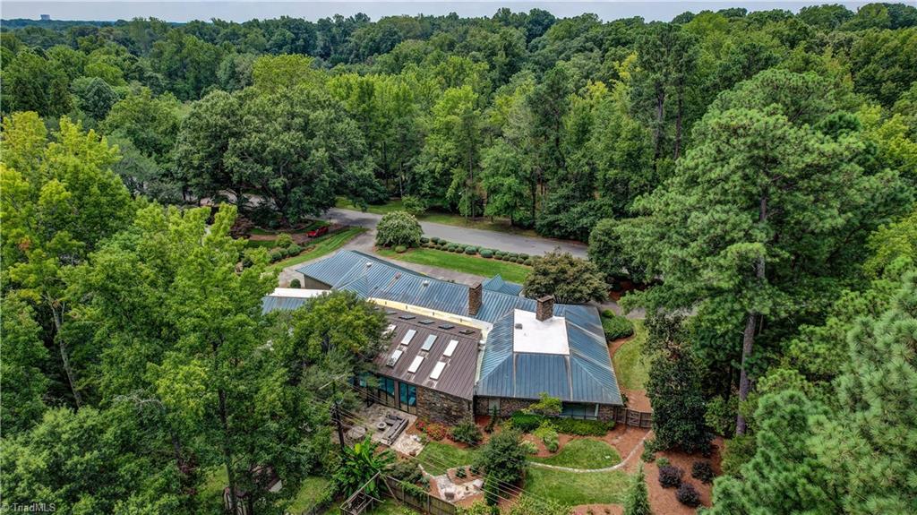 210 Kemp Road, Greensboro, North Carolina image 50