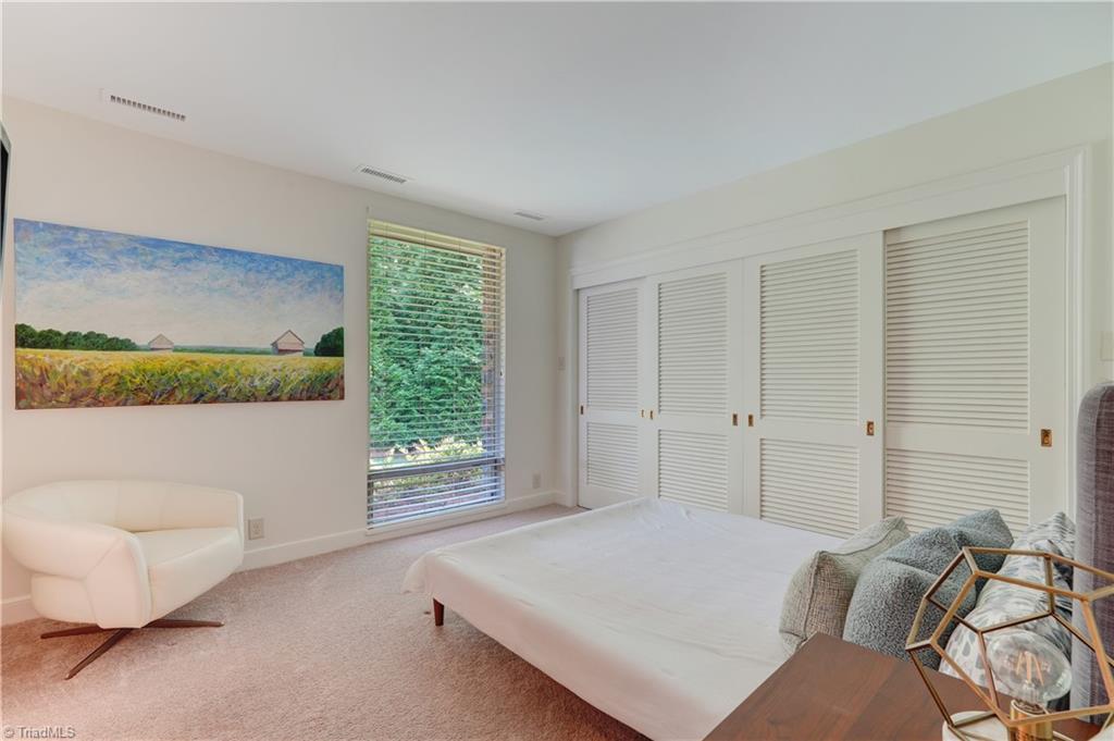 210 Kemp Road, Greensboro, North Carolina image 29
