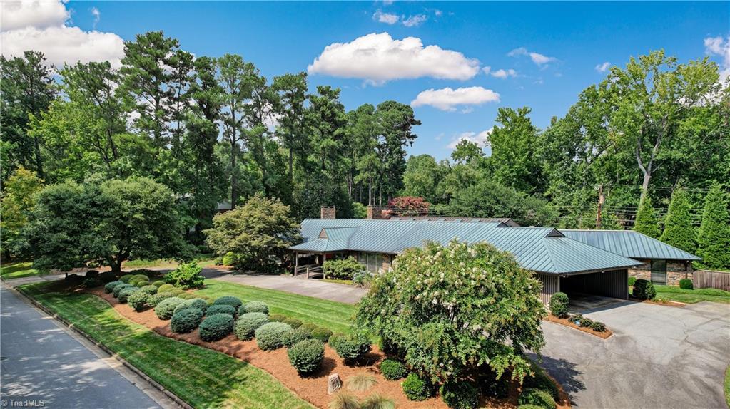 210 Kemp Road, Greensboro, North Carolina image 4