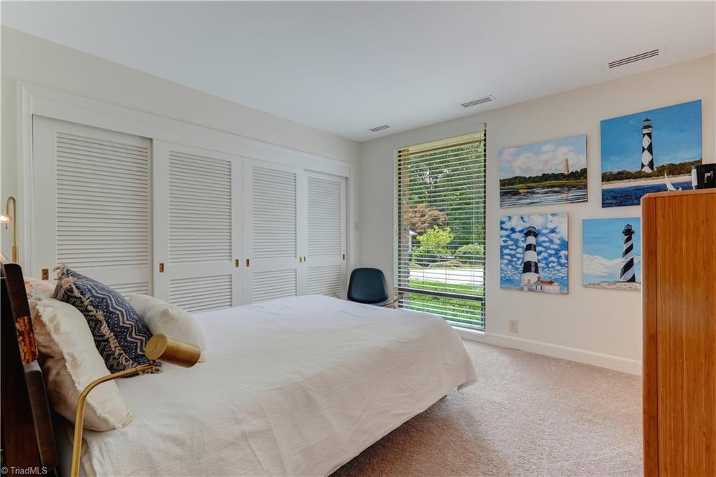 210 Kemp Road, Greensboro, North Carolina image 31