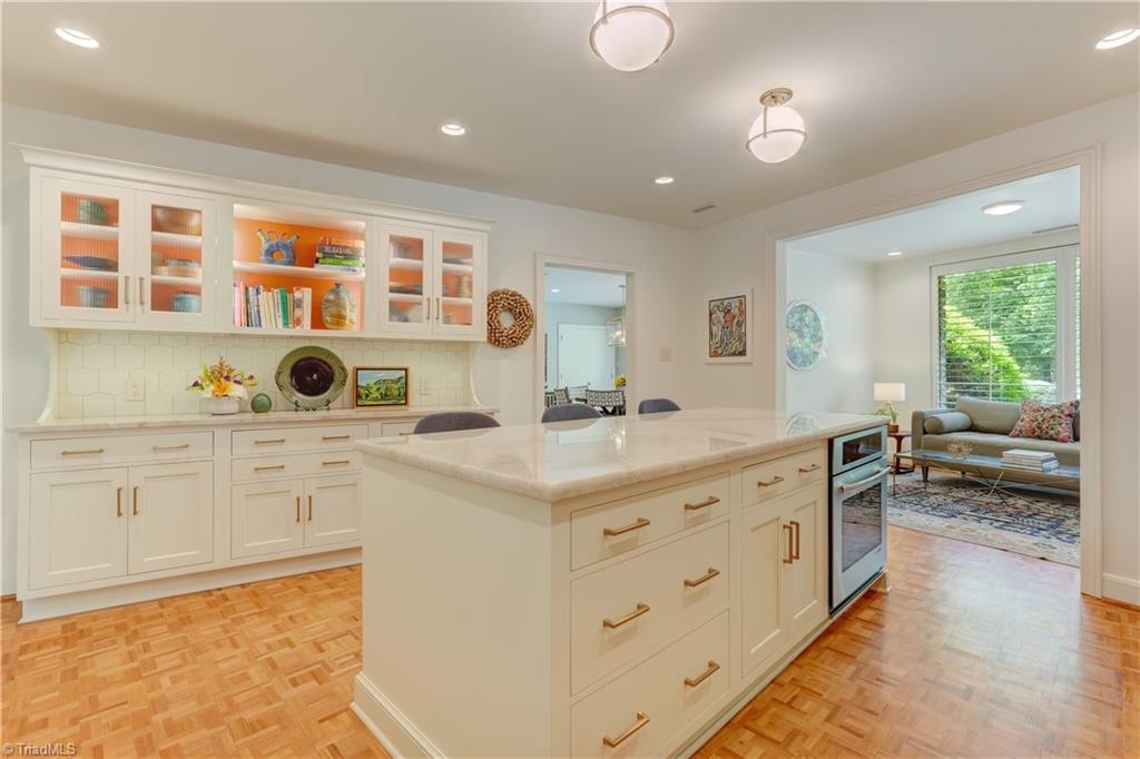 210 Kemp Road, Greensboro, North Carolina image 10