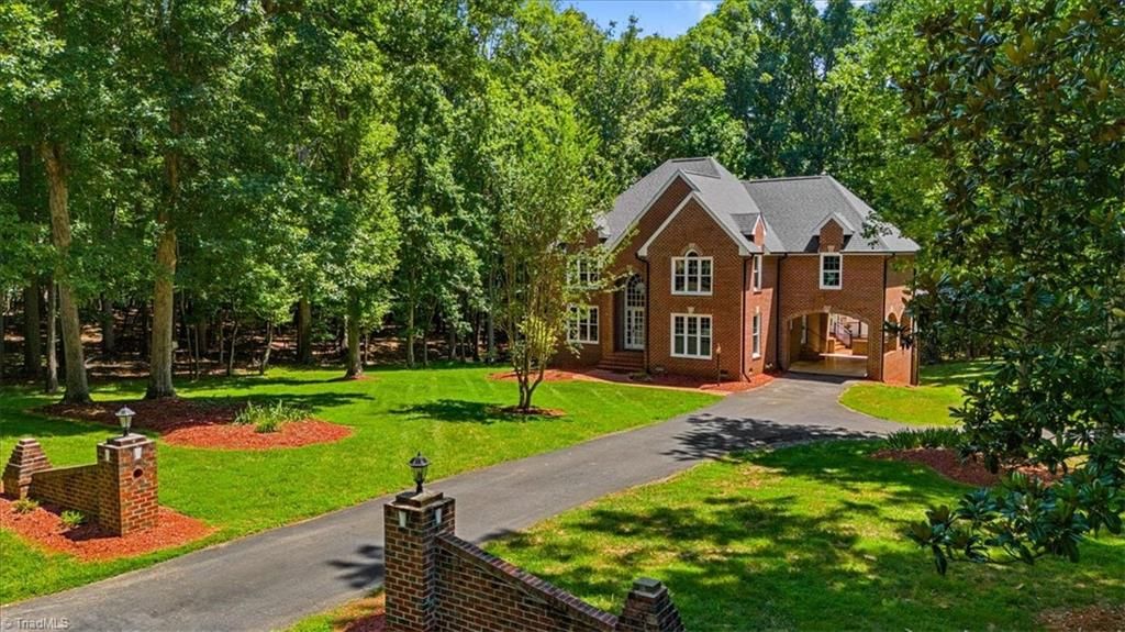 Photo of 2193 Berkley Lane, Asheboro, NC 27205 (MLS # 1190239)