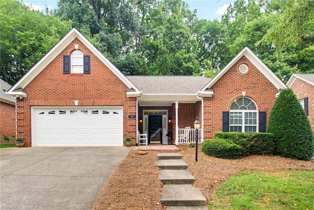 Photo of 141 Sterling Point Court, Winston-Salem, NC 27104 (MLS # 1230155)