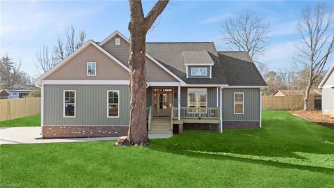 Homes For Sale - 7705 Jackson School Road<br/> Browns Summit, NC 27214