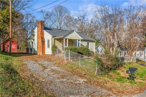 A home in Mount Airy