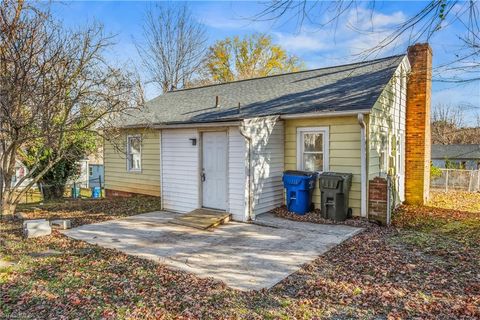 A home in Mount Airy