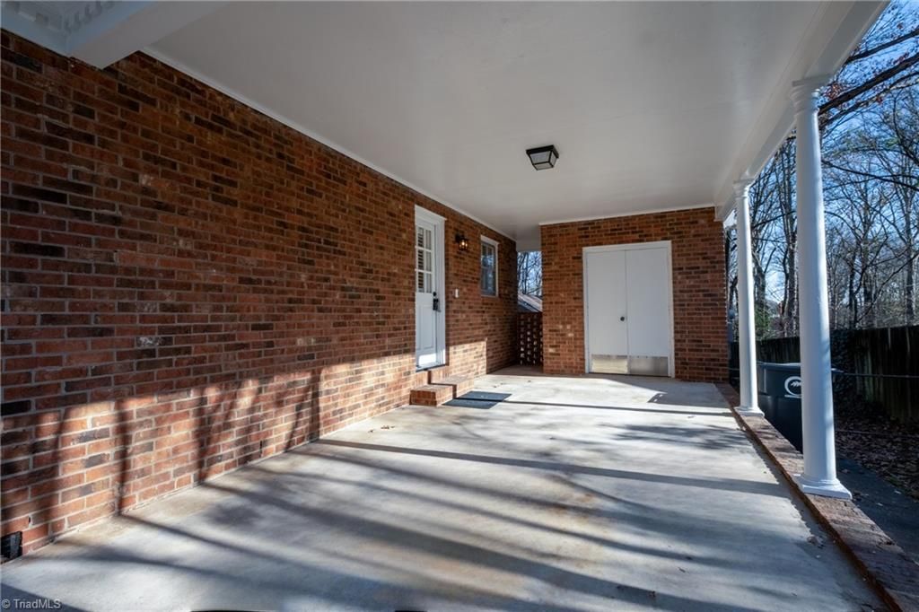 Photo of 2201 Hathaway Drive, Greensboro, NC 27408 (MLS # 1203791)