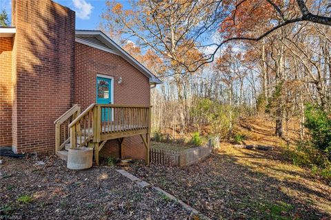 A home in Pine Hall