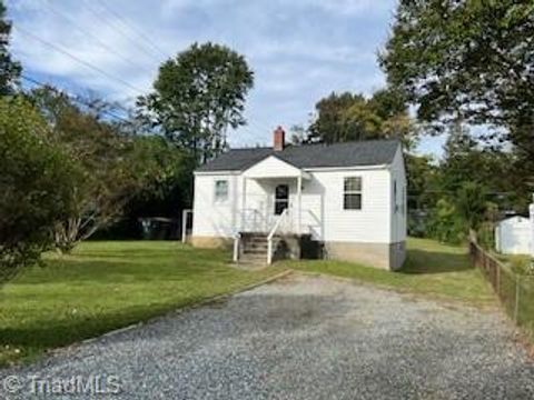 Photo of 1307 Mayfair Avenue, Greensboro, NC 27405 (MLS # 1198810)