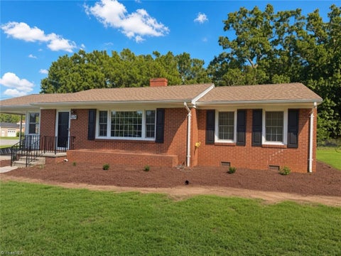 Homes For Sale - 5204 S Nc Highway 49<br/> Burlington, NC 27215