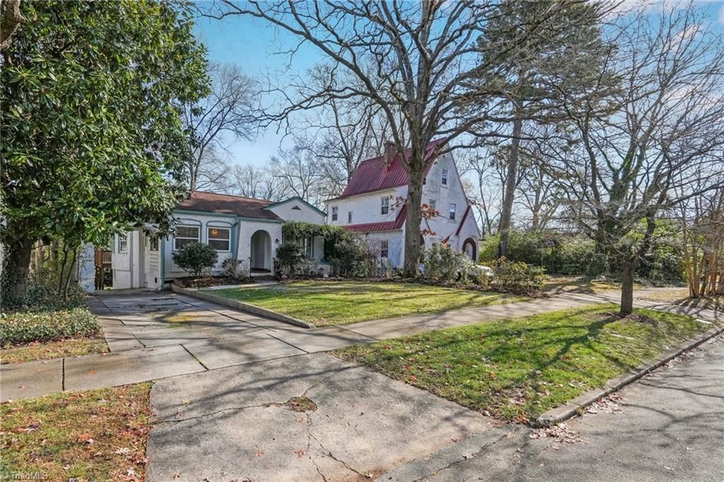 Photo of 307 S Tremont Drive, Greensboro, NC 27403 (MLS # 1203851)