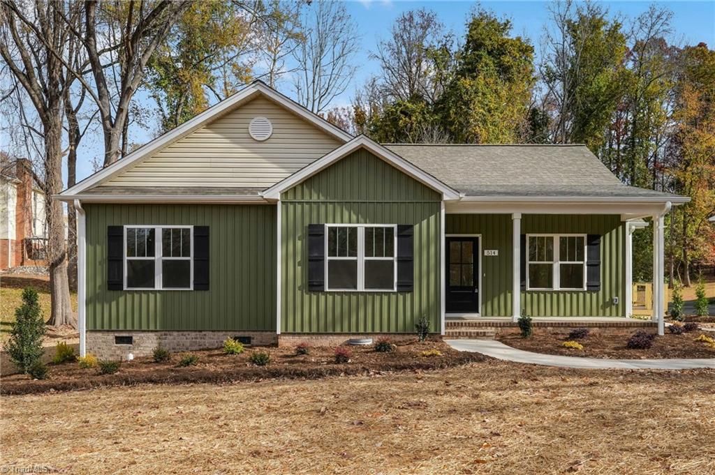 Photo of 514 Watlington Drive, Reidsville, NC 27320 (MLS # 1207832)