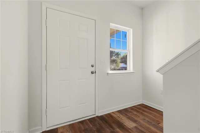 235 Brewer Street, photo 5 of 33