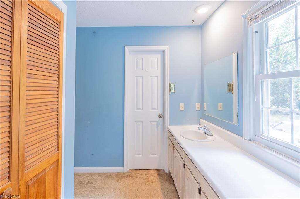 502 Old Hollow Road, Pilot Mountain, North Carolina image 27