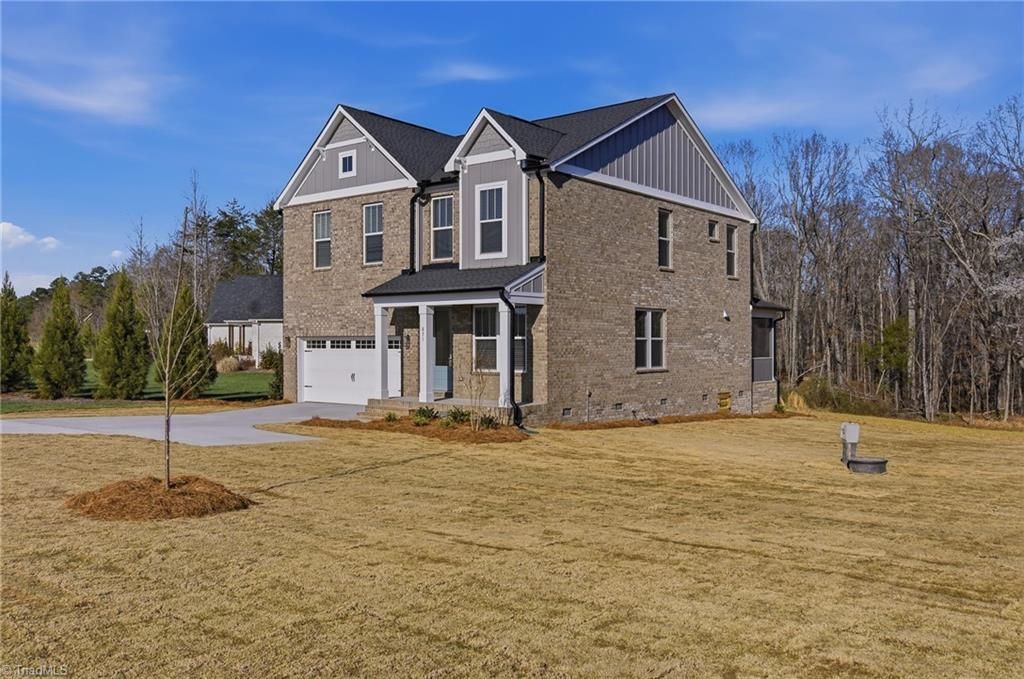 Photo of 851 Gumtree Road #1027, Winston-Salem, NC 27107 (MLS # 1212362)