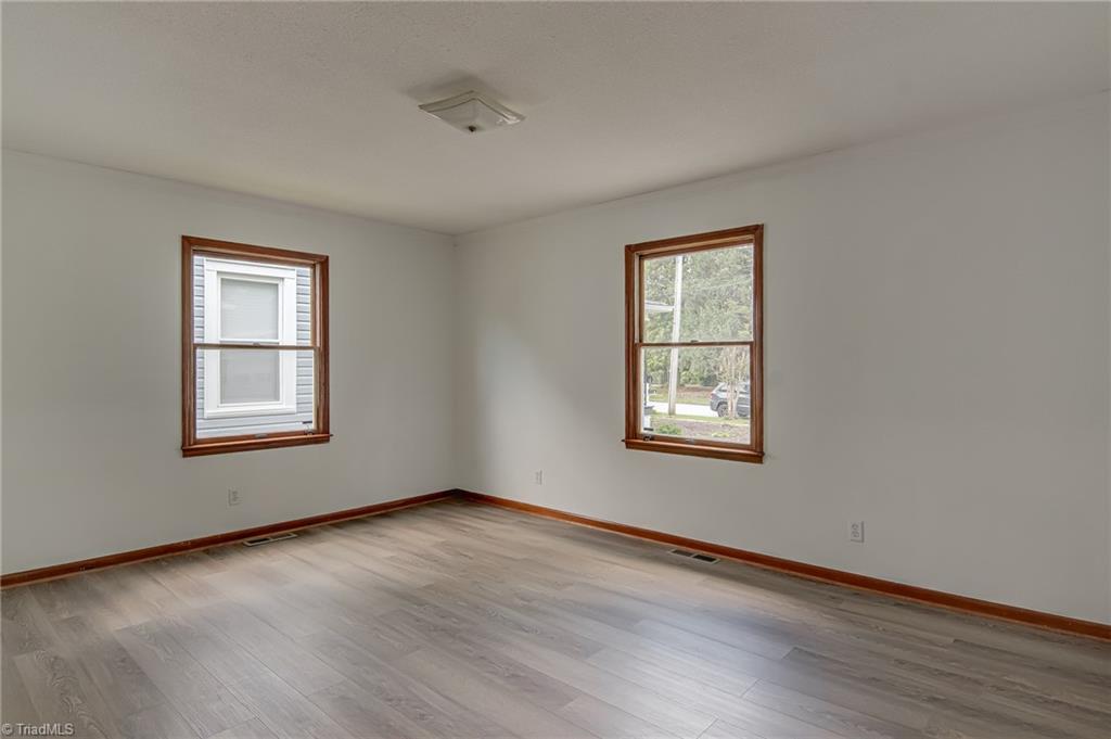 210 W Parkway Avenue, High Point, North Carolina image 24