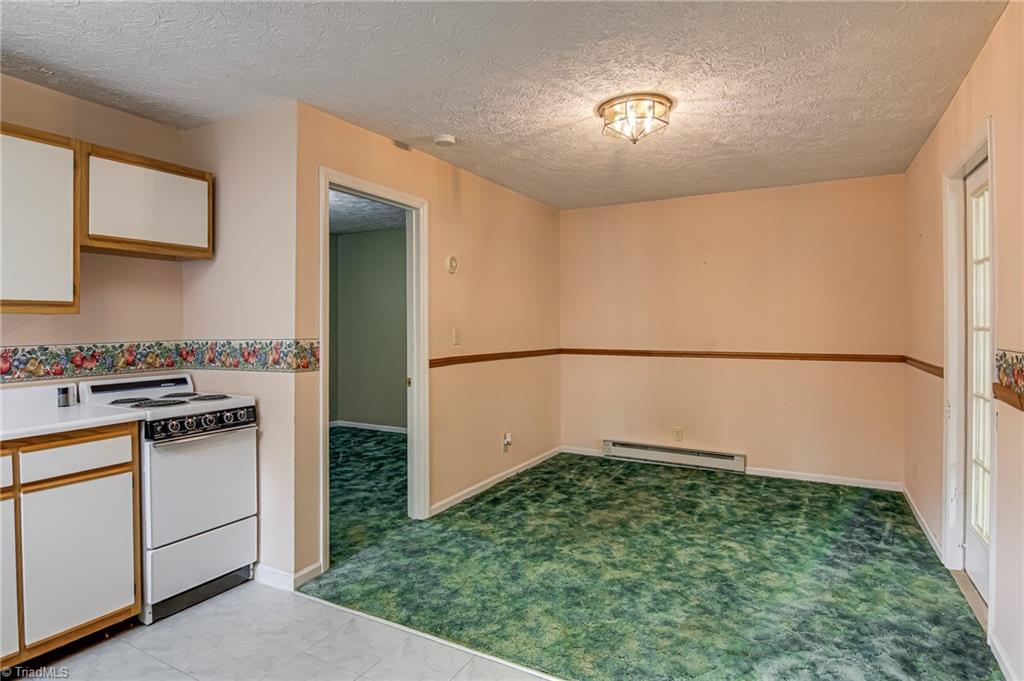 210 W Parkway Avenue, High Point, North Carolina image 28