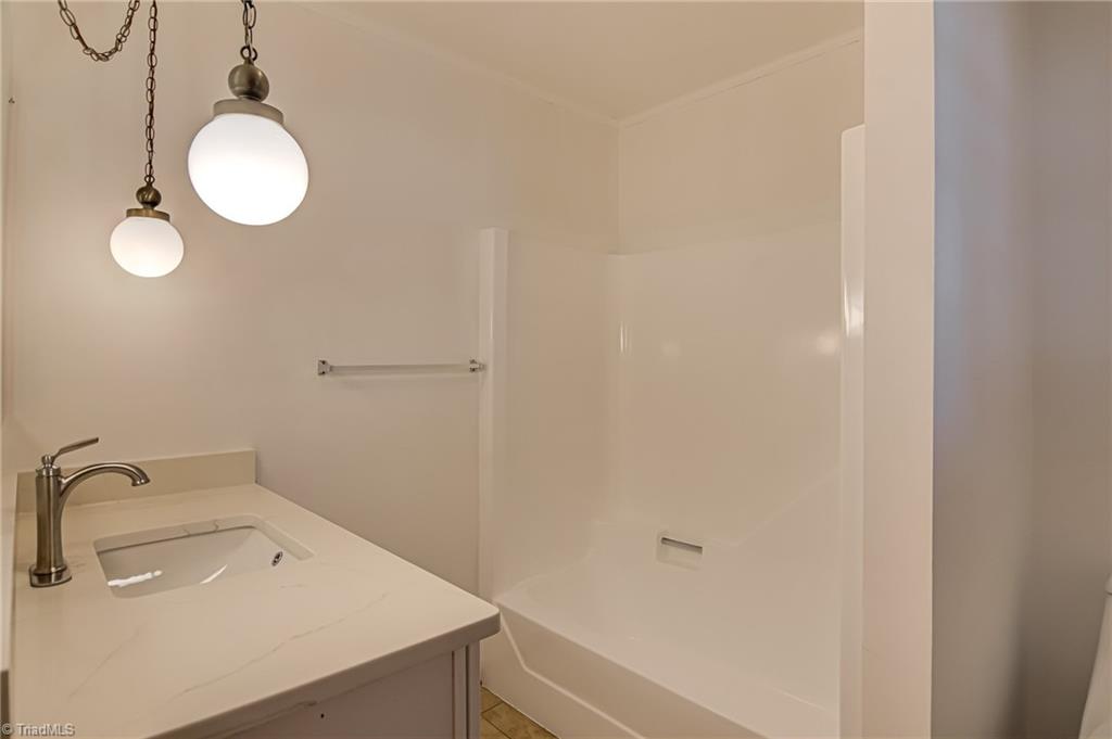 210 W Parkway Avenue, High Point, North Carolina image 23