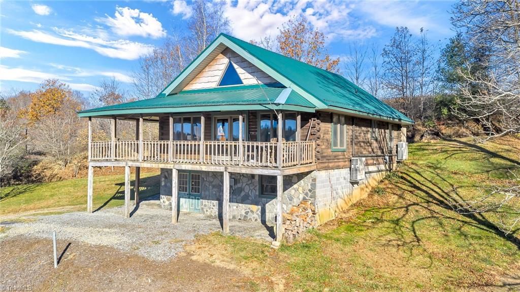 Photo of 575 New River Cemetery Road, Grassy Creek, NC 28631 (MLS # 1207659)