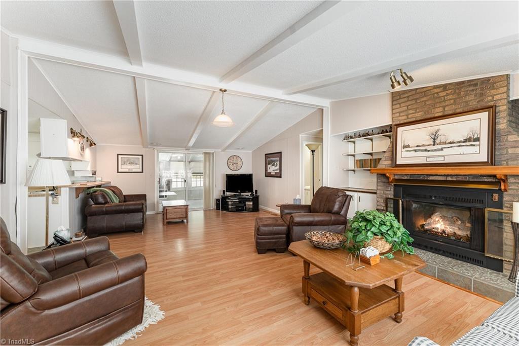 5013 Friendship Circle Road, East Bend, North Carolina image 6