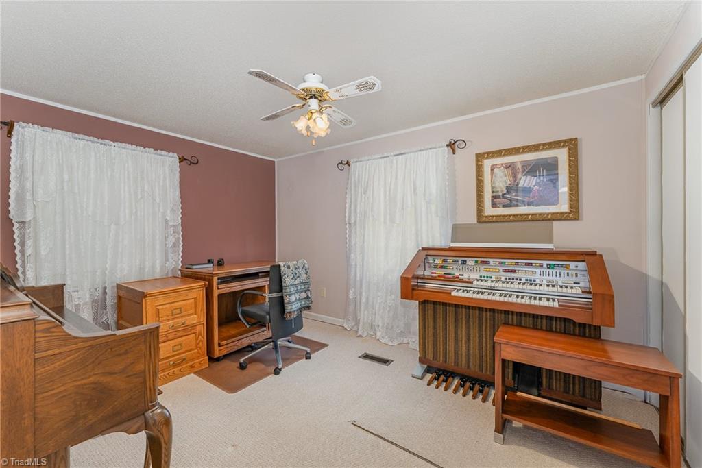 5013 Friendship Circle Road, East Bend, North Carolina image 24