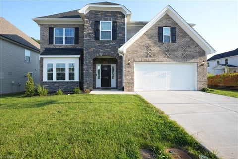 A home in Kernersville