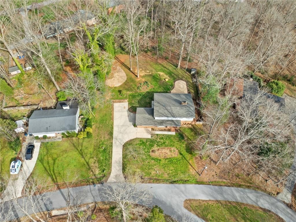 Photo of 5313 Montevista Drive, Greensboro, NC 27407 (MLS # 1212719)