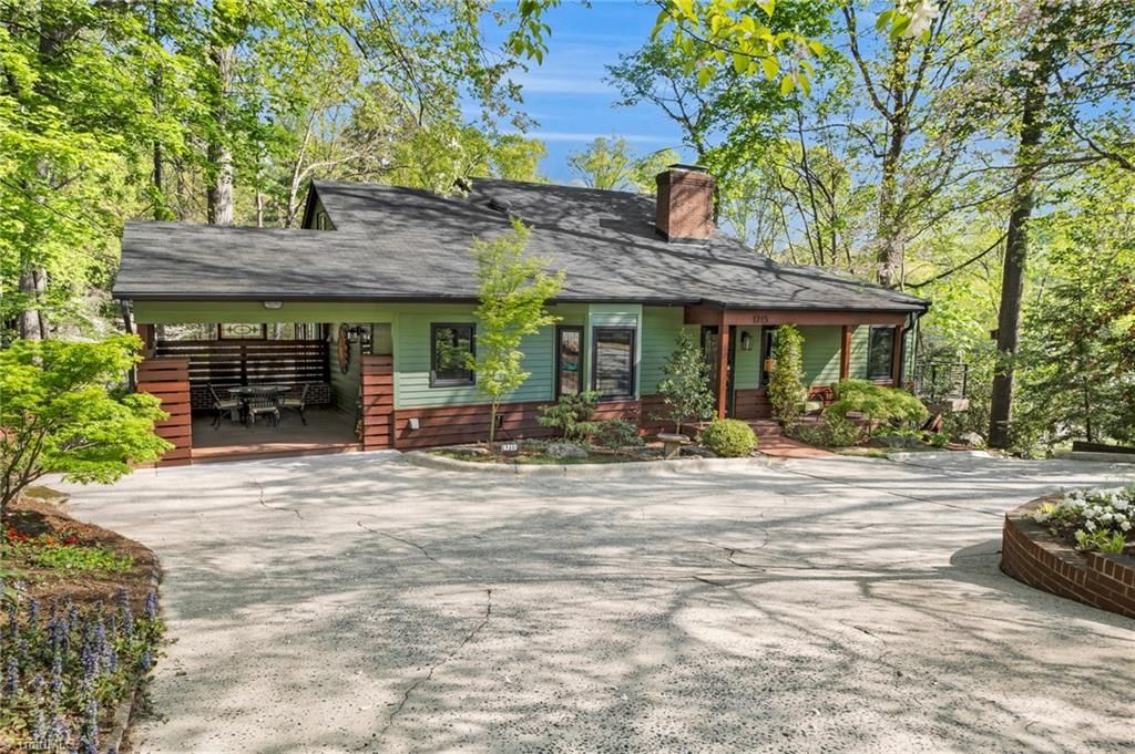 Photo of 1715 Buena Vista Road, Winston-Salem, NC 27104 (MLS # 1218311)