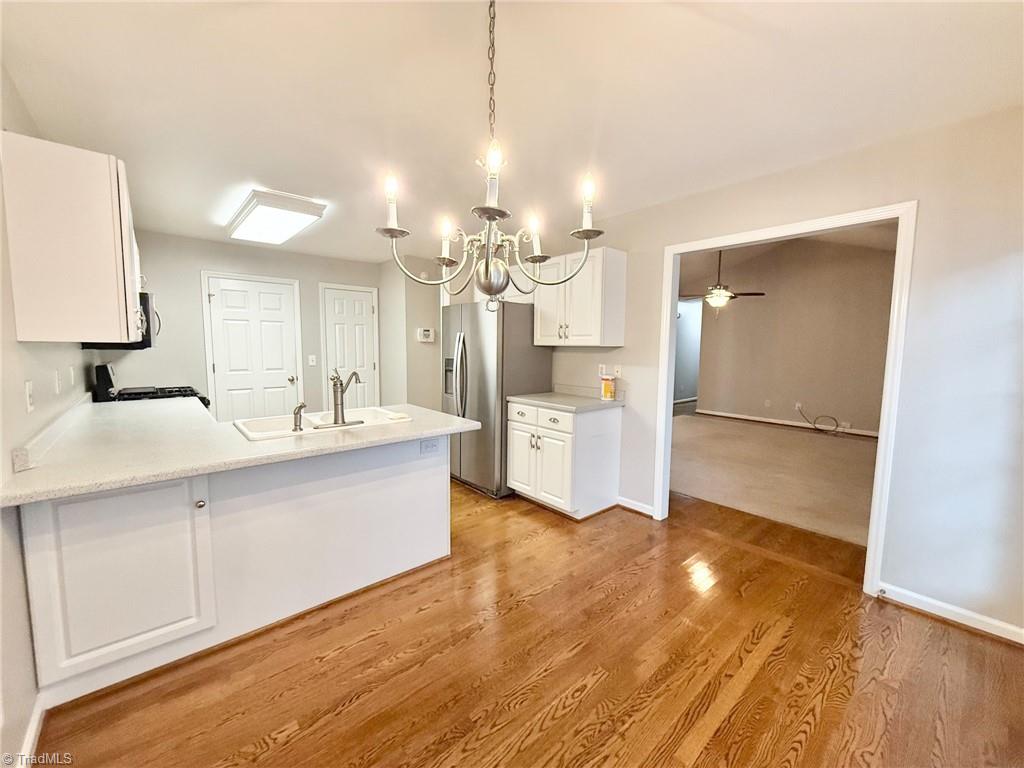 Oak Ridge, North Carolina 27310, United States, 3 Bedrooms Bedrooms, ,2 BathroomsBathrooms,Residential,Pending,201074