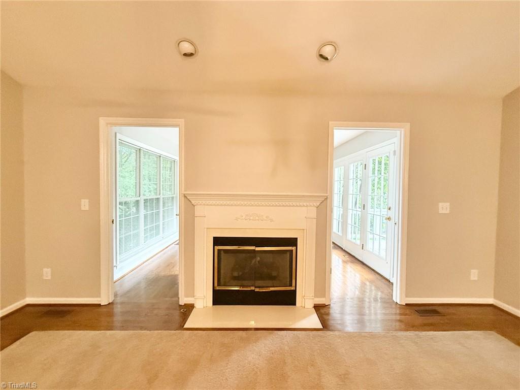 Oak Ridge, North Carolina 27310, United States, 3 Bedrooms Bedrooms, ,2 BathroomsBathrooms,Residential,Pending,201074